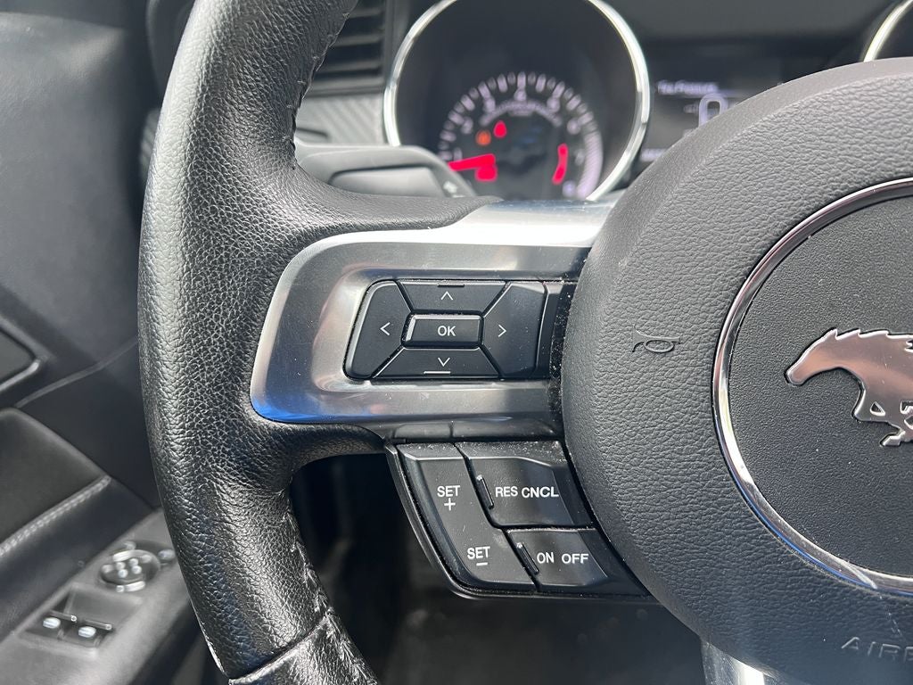 2016 Ford Mustang V6