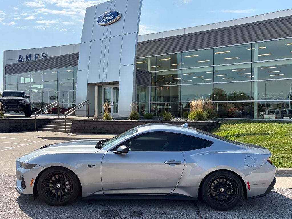 2025 Ford Mustang GT