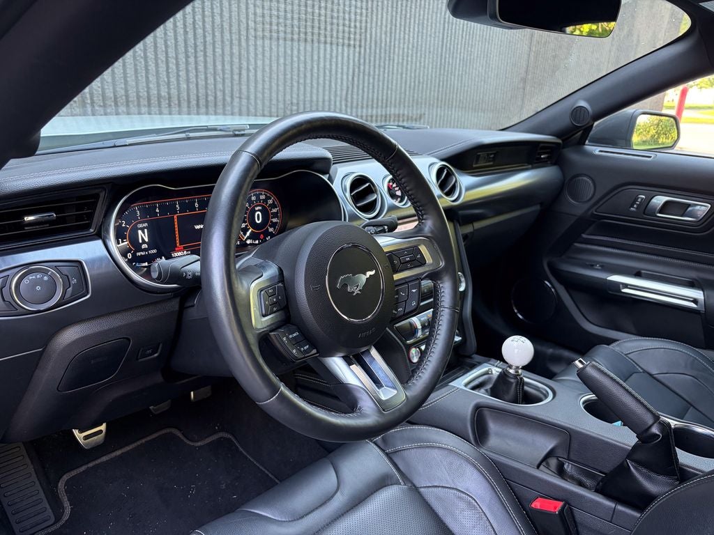 2022 Ford Mustang Mach 1