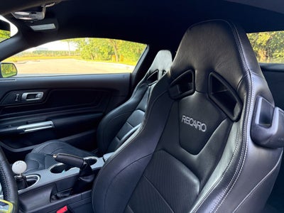 2022 Ford Mustang Mach 1