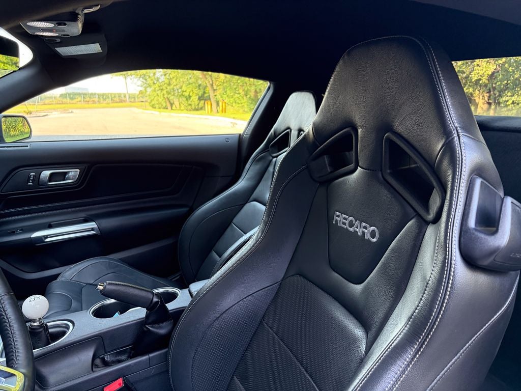2022 Ford Mustang Mach 1