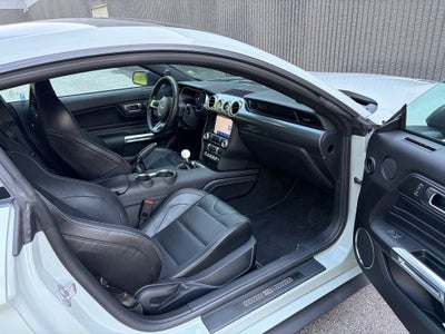 2022 Ford Mustang Mach 1