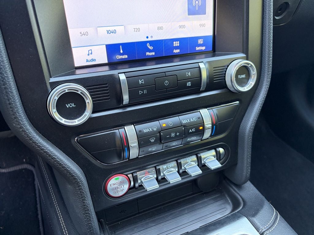2022 Ford Mustang Mach 1