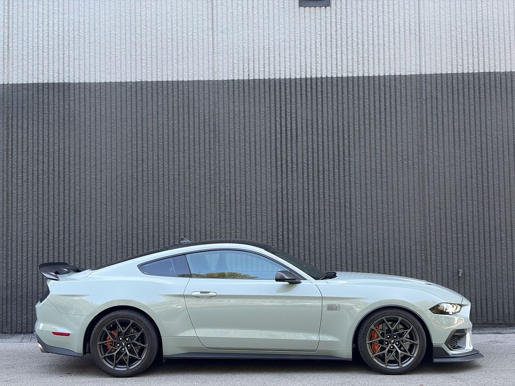 2022 Ford Mustang Mach 1