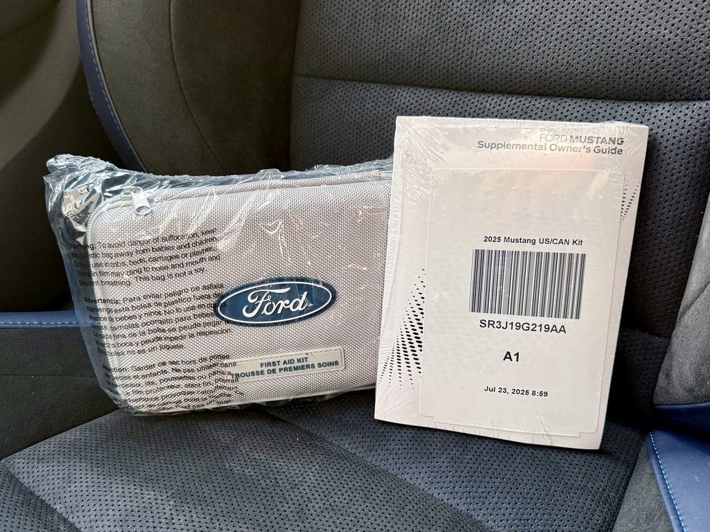 2025 Ford Mustang Dark Horse