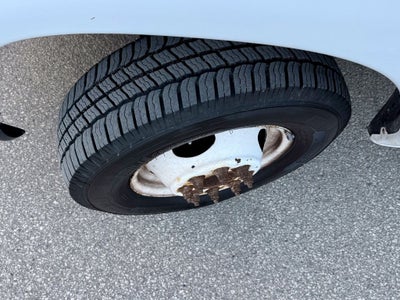 2011 Ford E-450SD Base