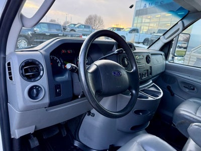 2011 Ford E-450SD Base