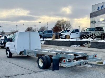 2011 Ford E-450SD Base