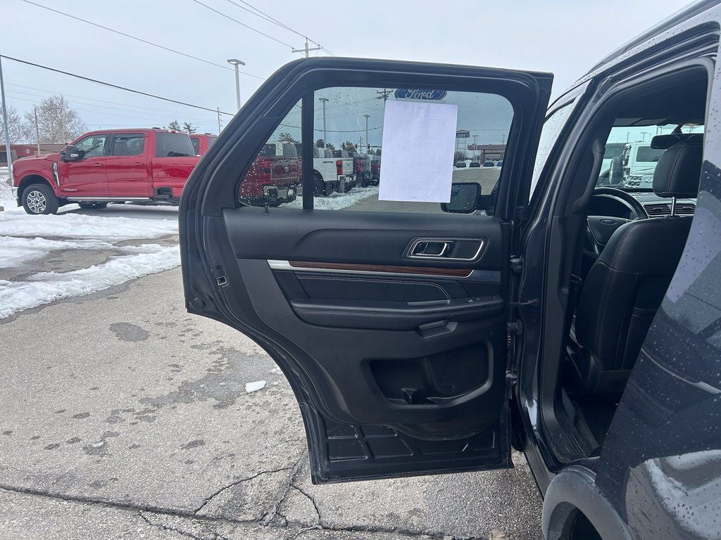 2017 Ford Explorer Limited