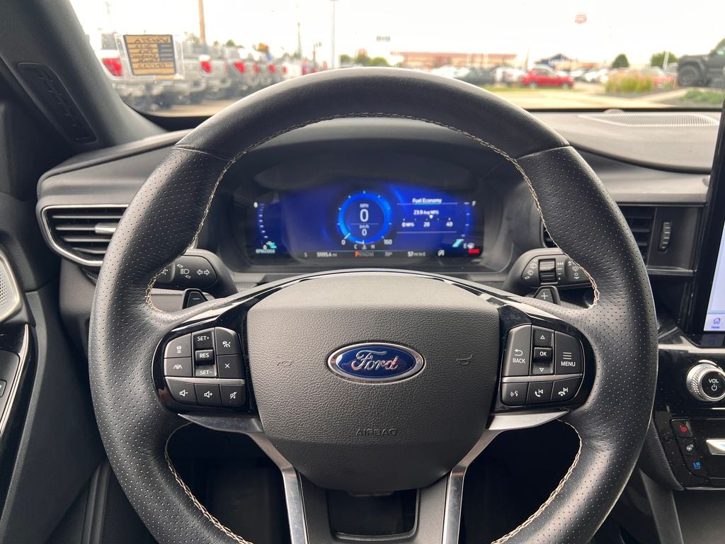 2022 Ford Explorer ST