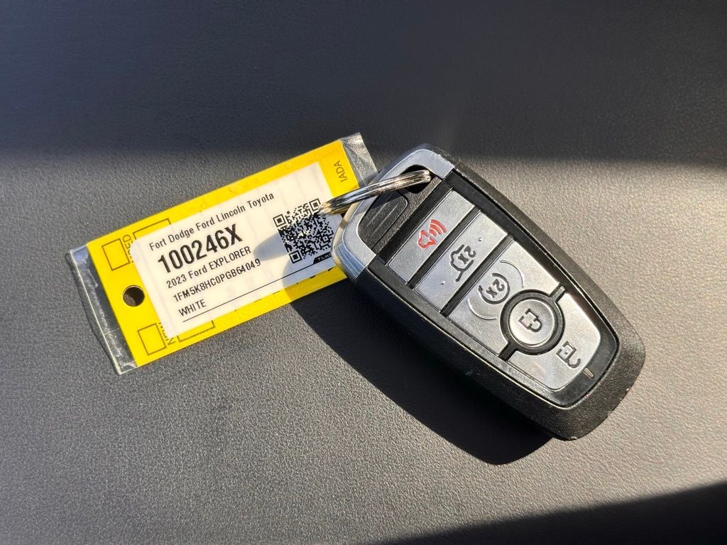 2023 Ford Explorer Platinum