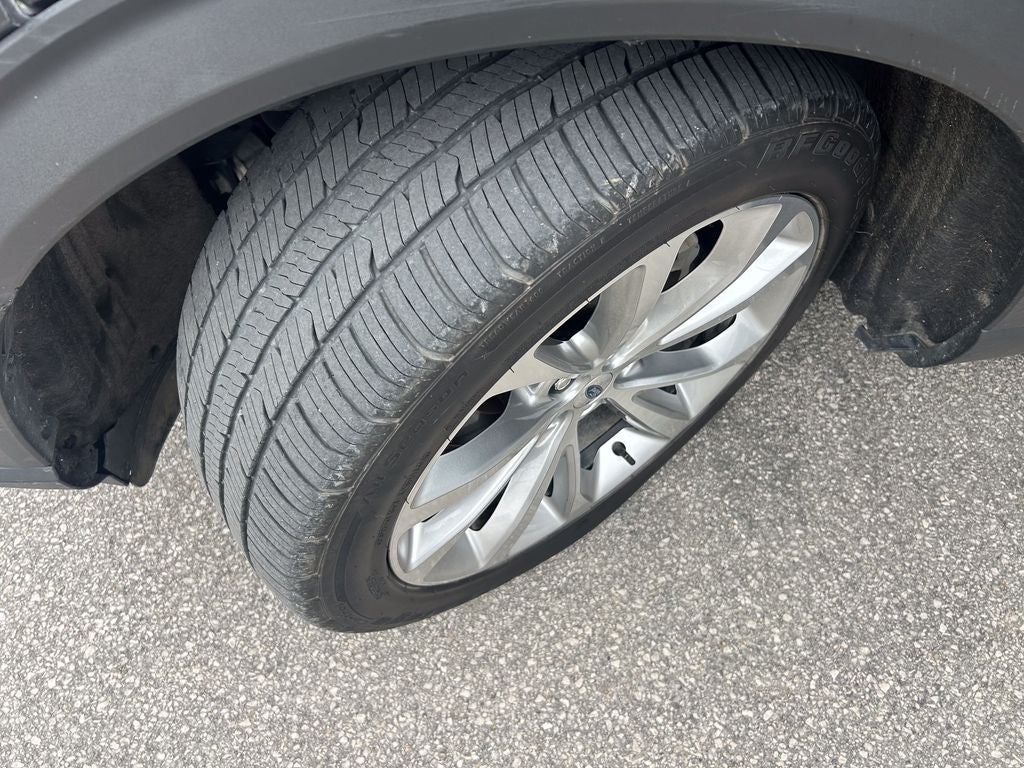 2021 Ford Explorer Platinum