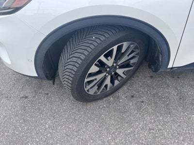 2020 Ford Escape Hybrid Titanium