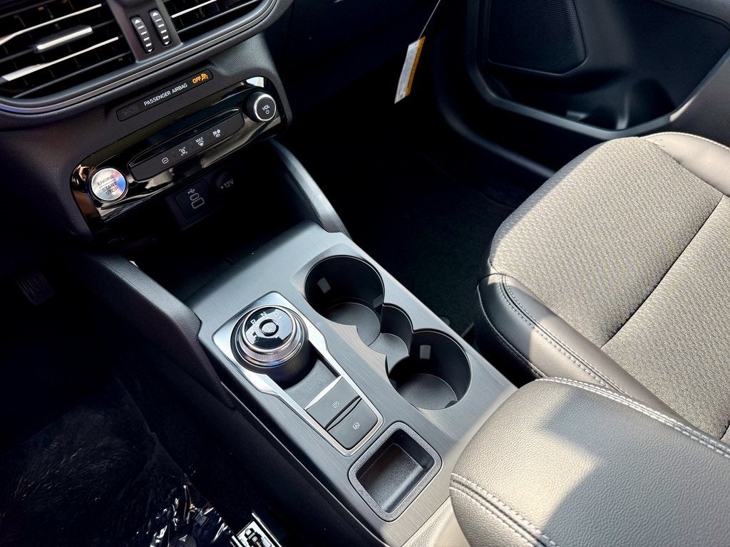 2025 Ford Escape Plug-In Hybrid Base