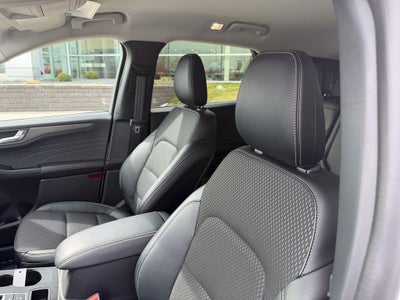 2025 Ford Escape Plug-In Hybrid Base