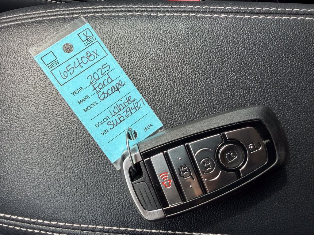 2025 Ford Escape Plug-In Hybrid Base