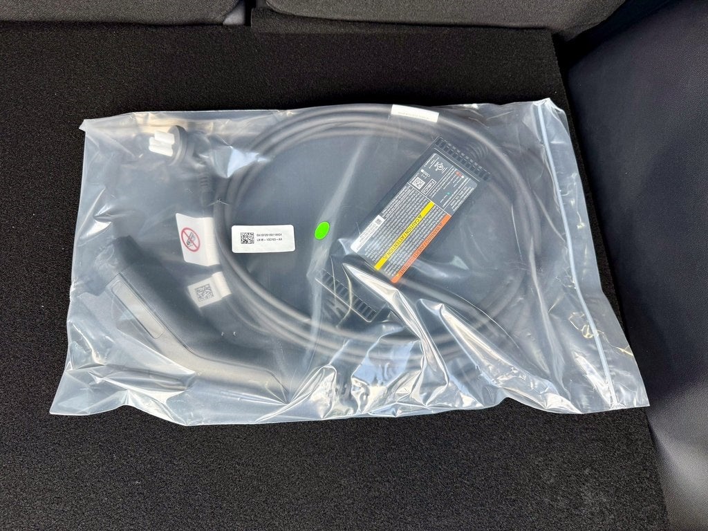 2025 Ford Escape Plug-In Hybrid Base