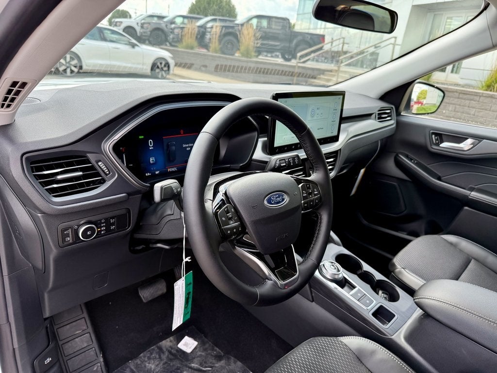 2025 Ford Escape Plug-In Hybrid Base