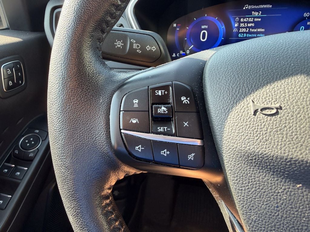 2020 Ford Escape Hybrid Titanium