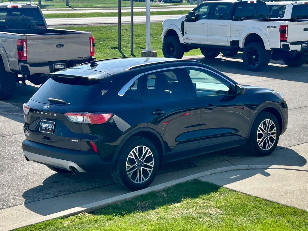 2020 Ford Escape SEL