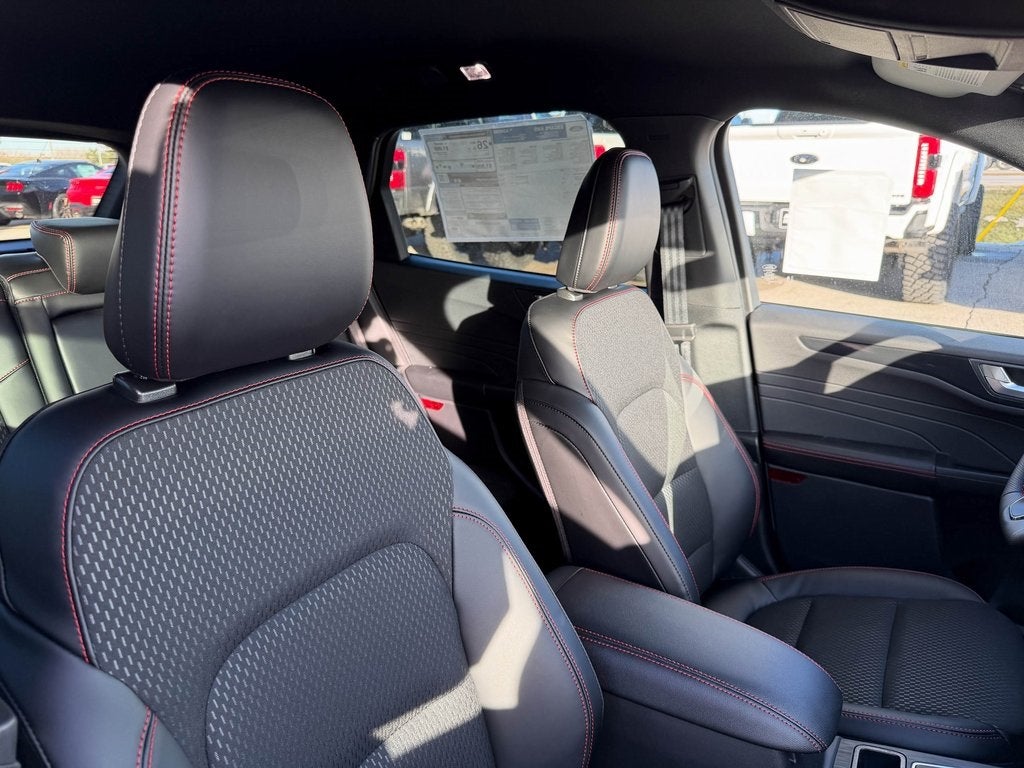 2026 Ford Escape ST-Line Select