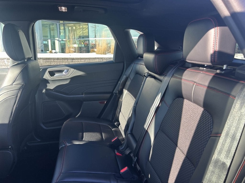 2026 Ford Escape ST-Line Select