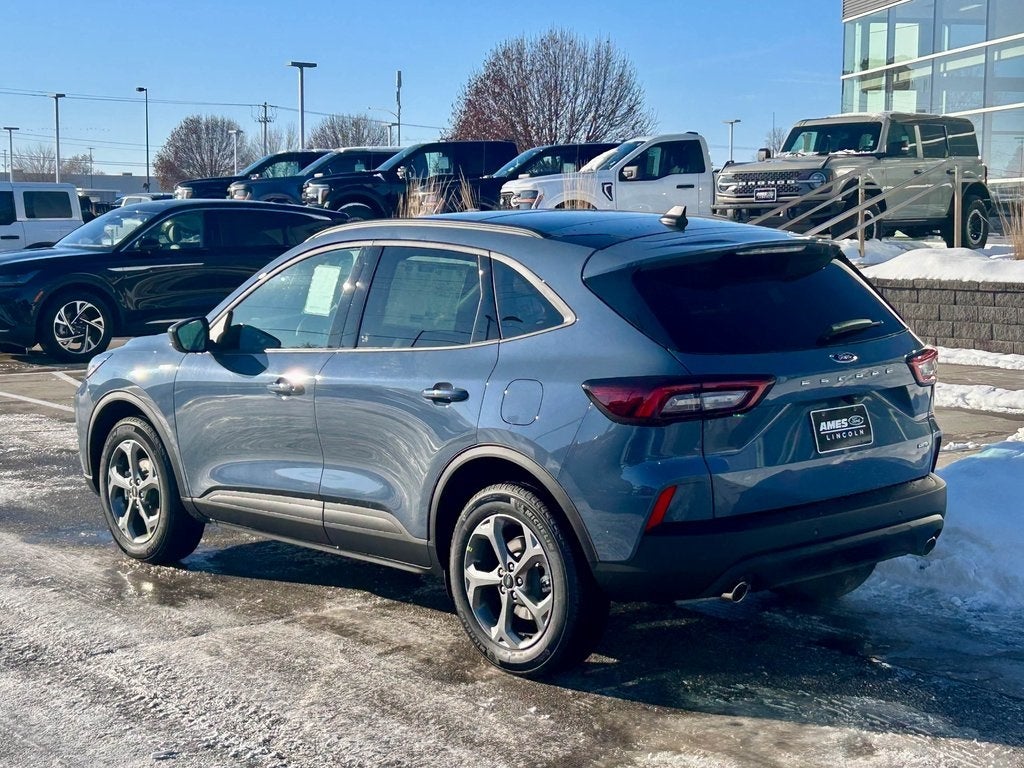 2026 Ford Escape ST-Line Select