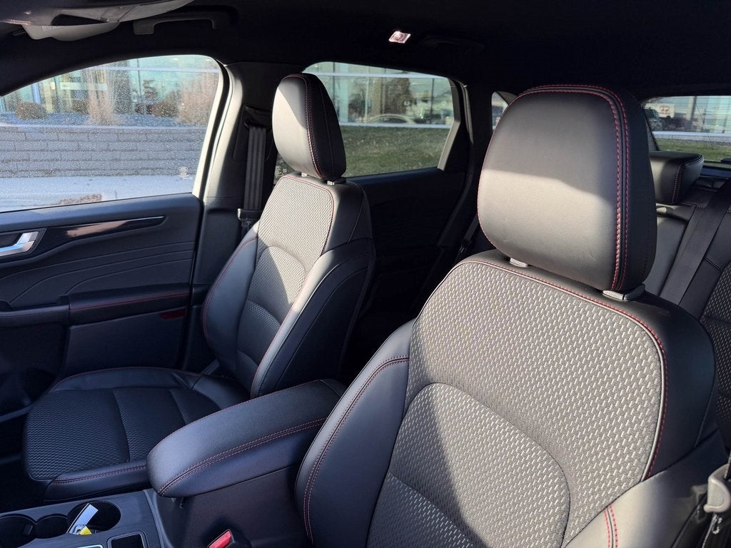 2026 Ford Escape Hybrid ST-Line Select