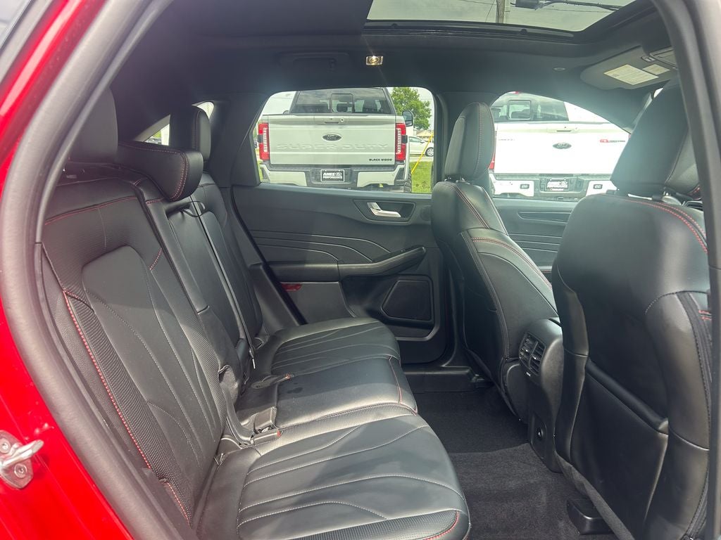 2025 Ford Escape ST-Line Elite