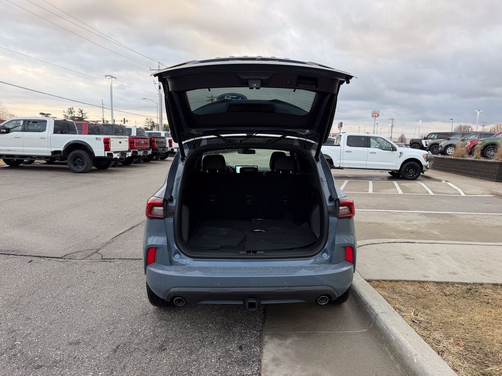 2025 Ford Escape Hybrid ST-Line Elite