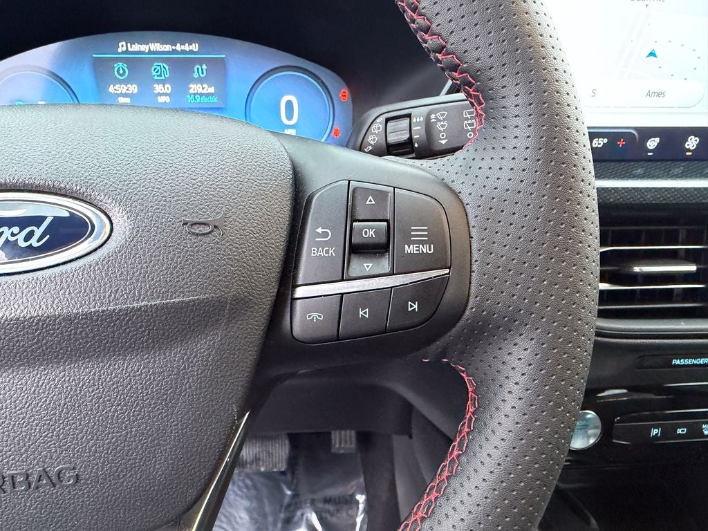 2025 Ford Escape Hybrid ST-Line Elite