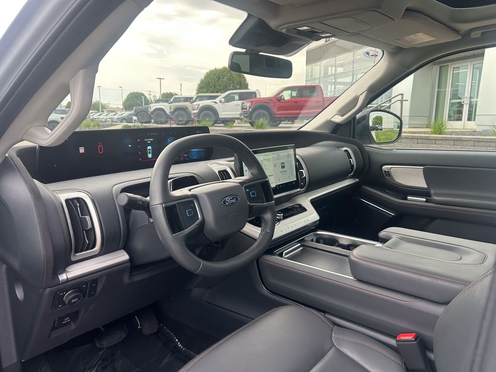 2025 Ford Expedition Max Active