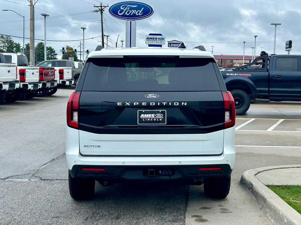 2025 Ford Expedition Active
