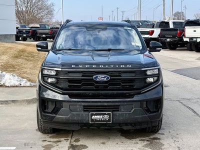 2025 Ford Expedition Active