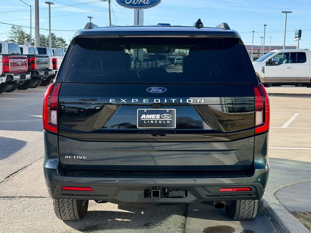 2025 Ford Expedition Active