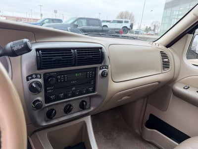 2004 Ford Explorer Sport Trac Base