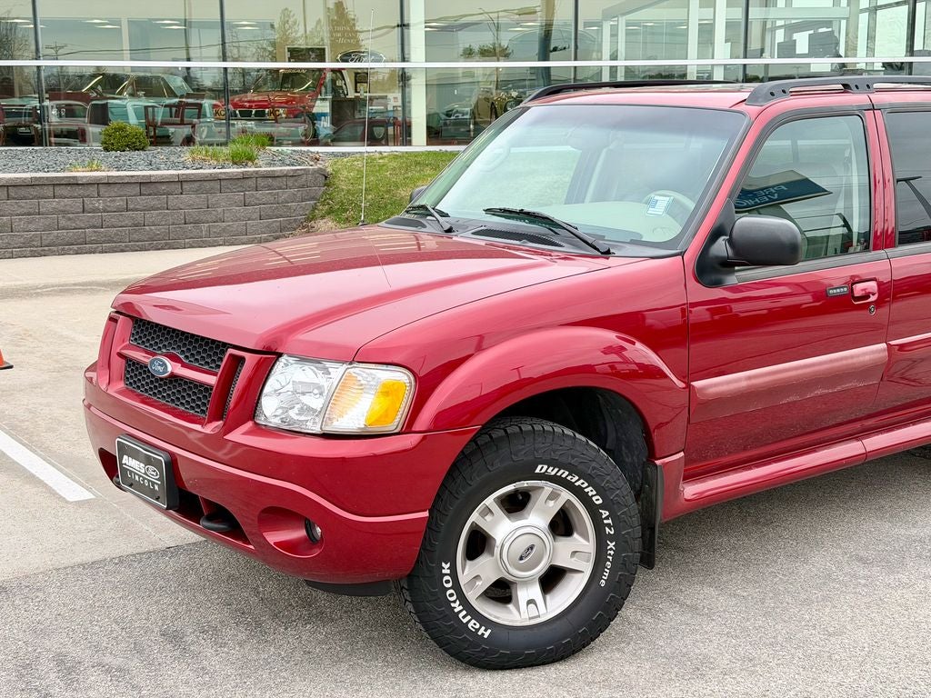 2004 Ford Explorer Sport Trac Base