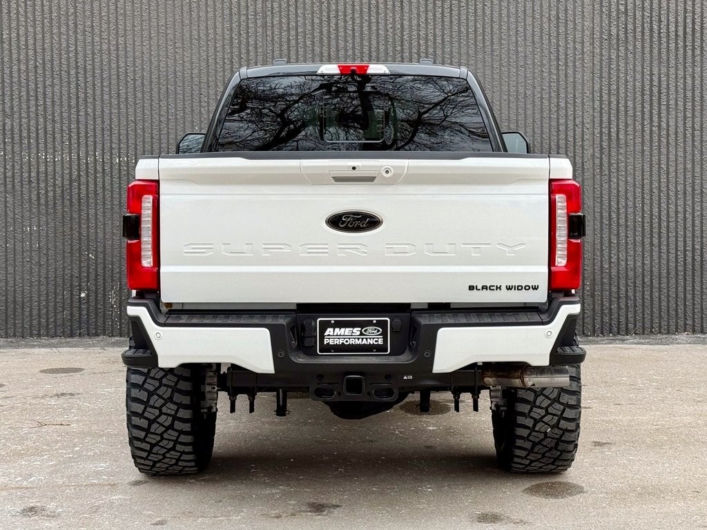 2026 Ford F-250SD Black Widow