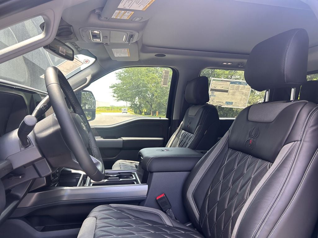 2026 Ford F-250SD Black Widow