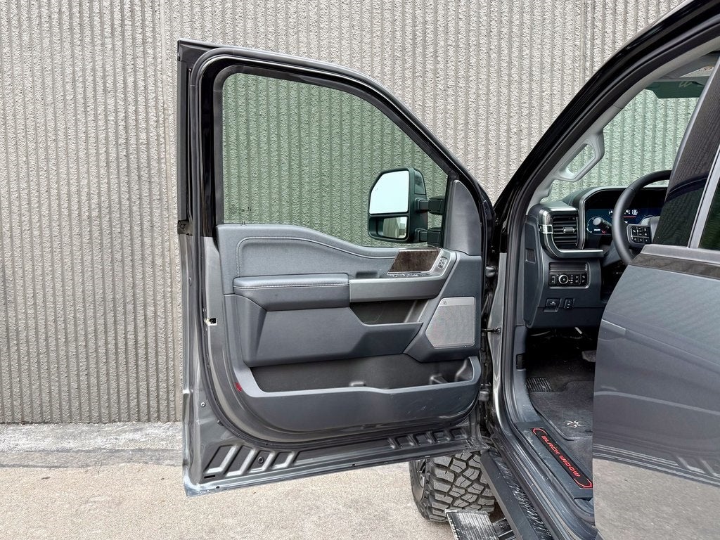 2026 Ford F-250SD Black Widow