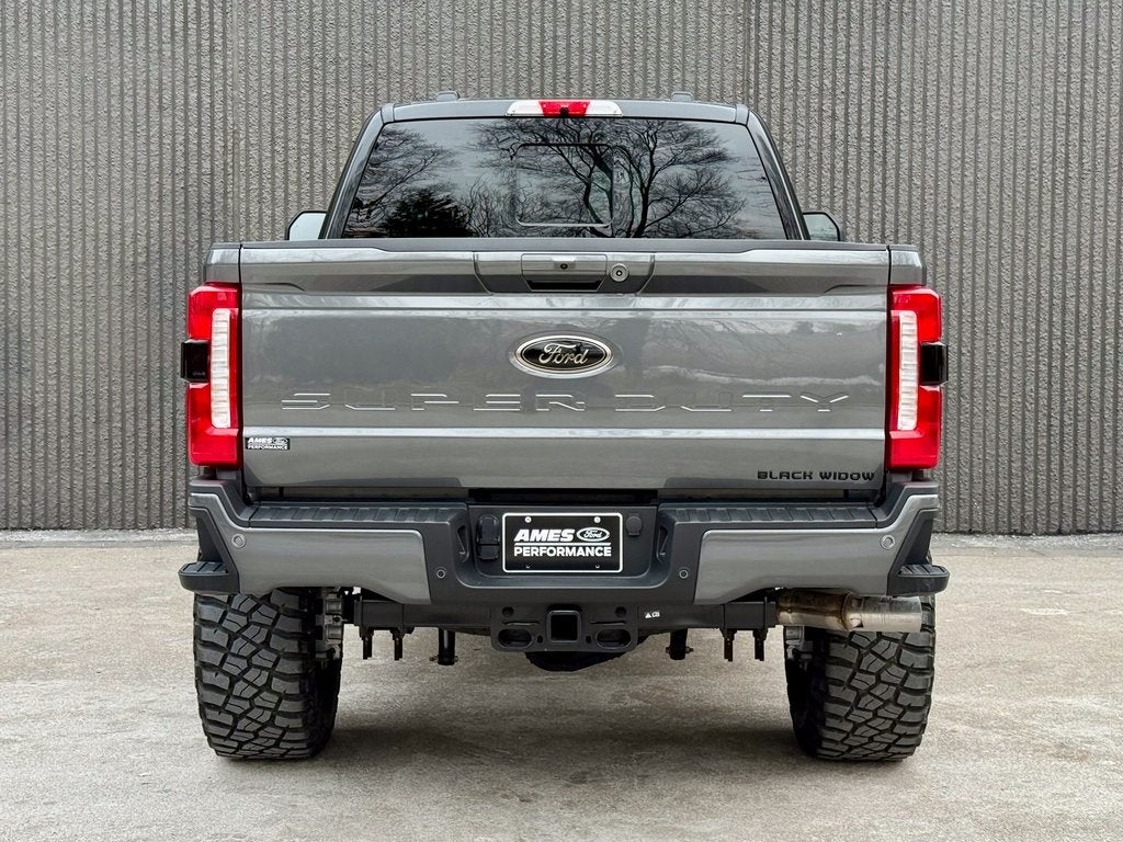 2026 Ford F-250SD Black Widow