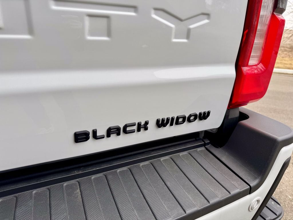 2026 Ford F-250SD Black Widow