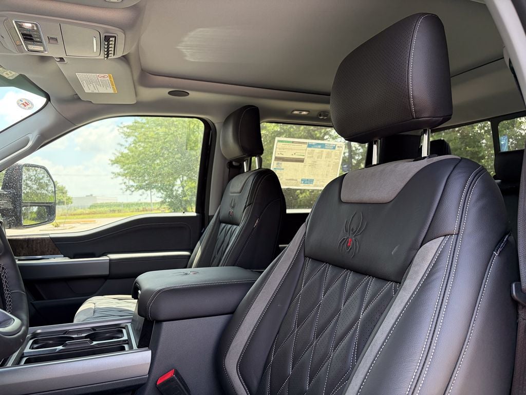 2026 Ford F-250SD Black Widow