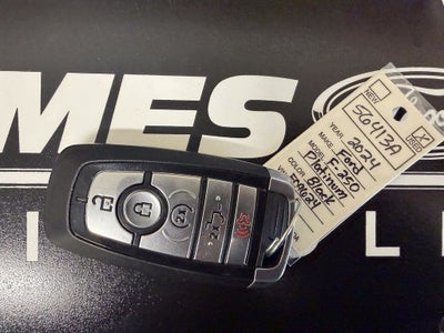 2024 Ford F-250SD Platinum