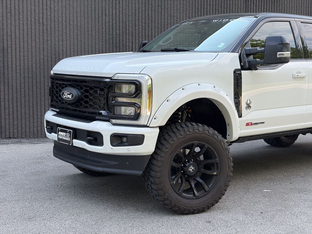 2025 Ford F-250SD Black Widow