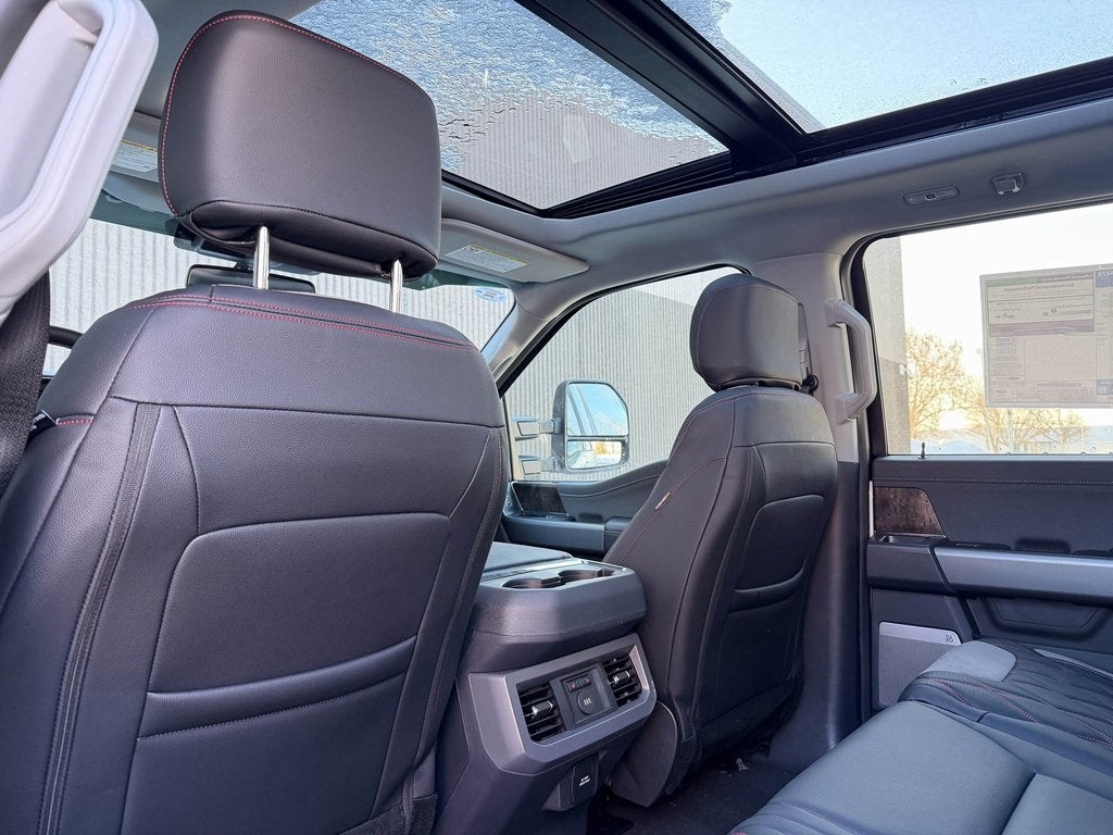 2026 Ford F-250SD Black Widow