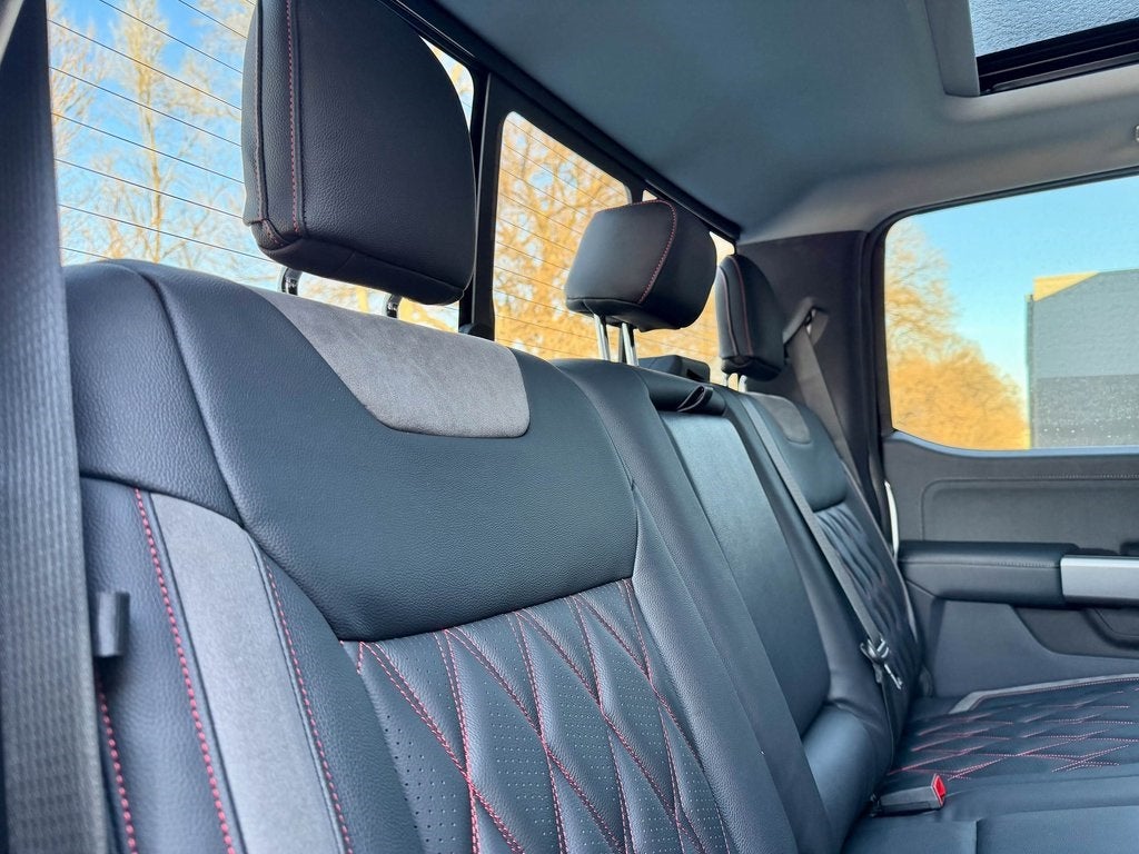 2026 Ford F-250SD Black Widow