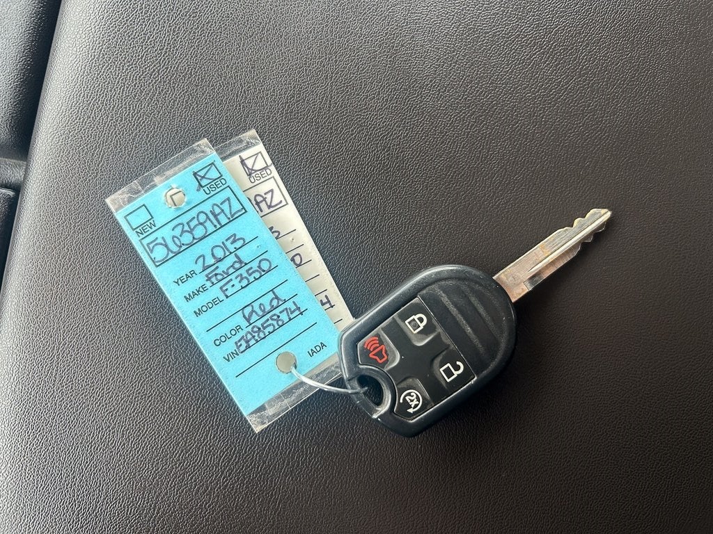 2013 Ford F-350SD Lariat