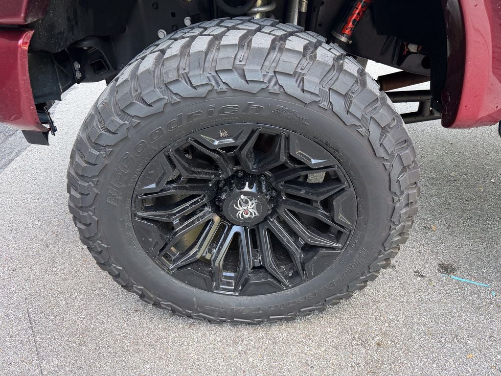 2026 Ford F-350SD Black Widow