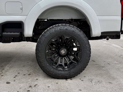 2026 Ford F-350SD Black Widow